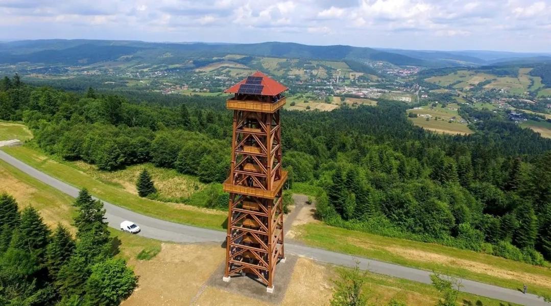 Вилла Domek Pod Holica 2 Bieszczady Устшики-Дольне Экстерьер фото